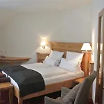 Jaegerhof فندق 3*