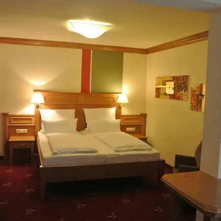 Szálloda Jaegerhof 3*